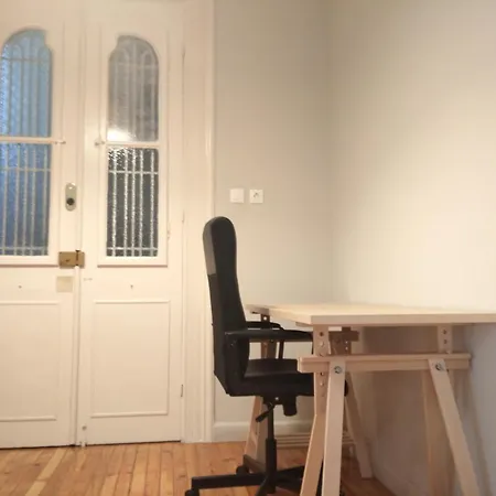 Dreamy Apartment City Center 4 Thesbnbgr דירה *